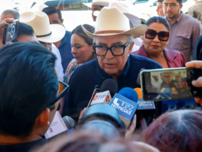 Gobernador de Sinaloa pide licencia tras acusaciones de EU