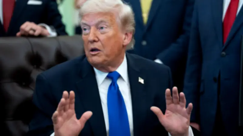 Gobierno de Trump alega fin de guerra en Irán por alto el fuego