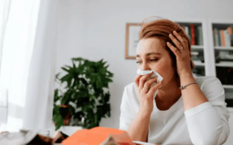 ¿Gripa o alergia? Cómo diferenciarlas según experta