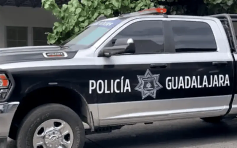Hallan hombre sin vida en unidad deportiva de Guadalajara