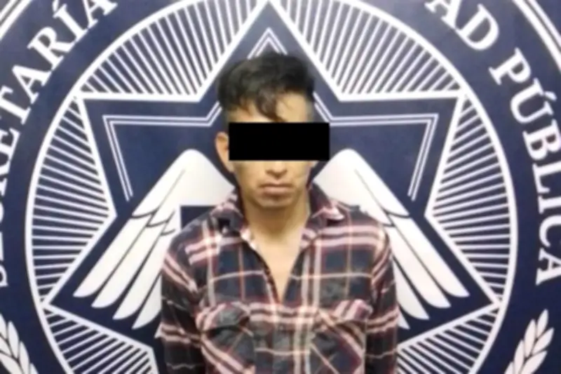 Hombre sorprendido dentro de residencia en la Colonia Del Valle
