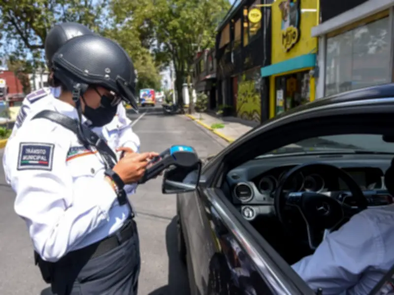 Huixquilucan aclara que agentes viales no pueden multar