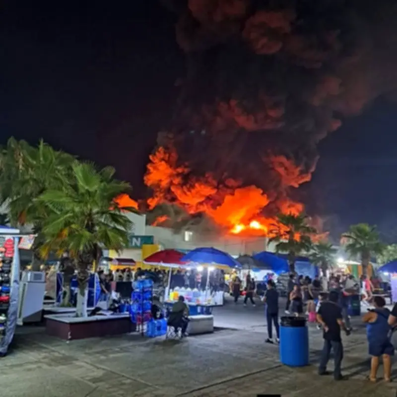 Incendio en Feria Tabasco 2026 deja cinco muertos