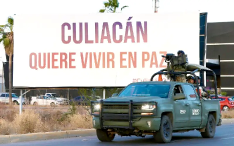Incertidumbre en Sinaloa tras salida de Rocha Moya