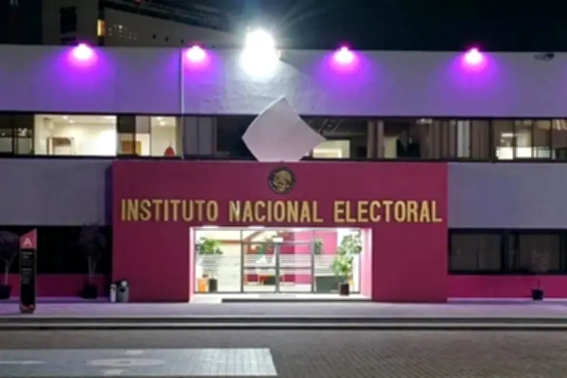 INE multa a Félix Salgado Macedonio por dar dadivas en Jalisco