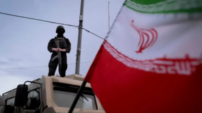 Irán advierte ataque si EE. UU. se acerca al estrecho de Ormuz