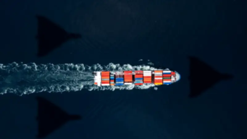 Irán crea organismo para controlar estrecho de Ormuz y cobrar peaje