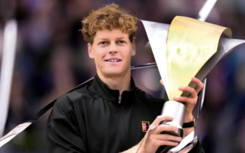 Jannik Sinner arrasa con Zverev y hace historia en Madrid
