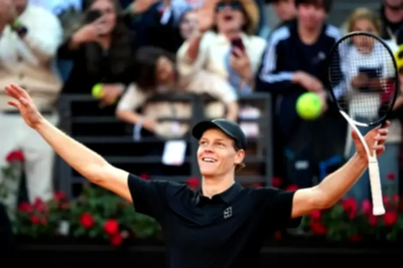 Jannik Sinner se impone en Roma y extiende su racha de triunfos