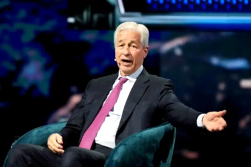 JPMorgan contratará más expertos en IA y menos banqueros