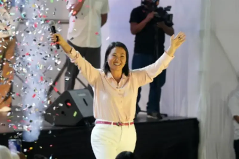 Keiko Fujimori y Roberto Sánchez pasan a segunda vuelta en Perú