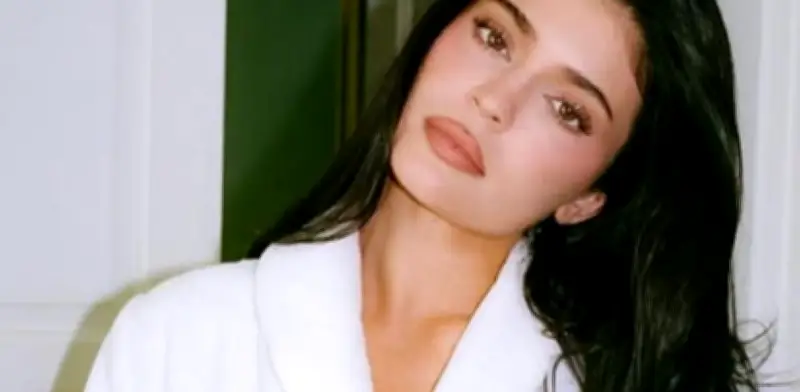 Kylie Jenner revela complicación aterradora en su segundo embarazo