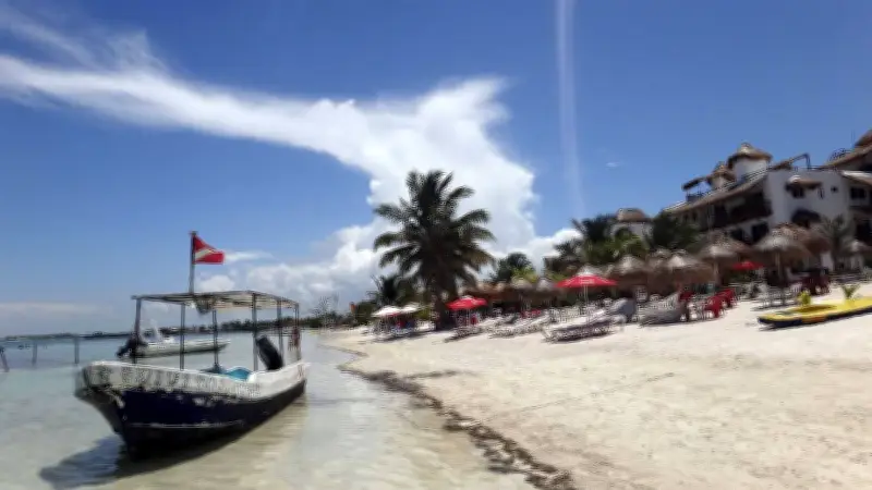 Mahahual: el puerto caribeño que creció entre arrecifes y cruceros