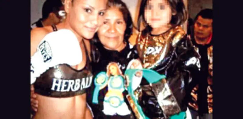 Mariana La Barby Juárez: una mamá campeona dentro y fuera del ring