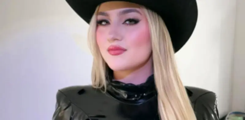 Melenie Carmona revela que toda su familia fue a terapia tras separación