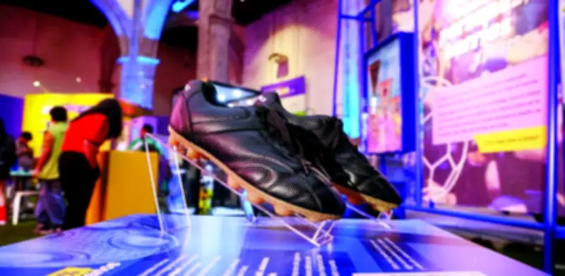 MIDE inaugura exposición inmersiva 'Pasa el Balón' sobre economía del fútbol
