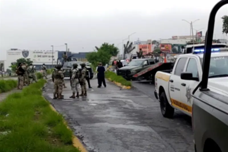 Militares chocan y salen proyectados en León