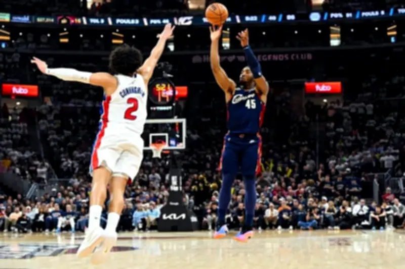 Mitchell brilla y Cleveland empata serie ante Detroit