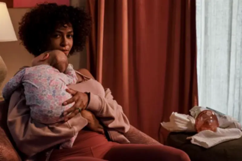 Momcozy lanza campaña para priorizar el cuidado materno