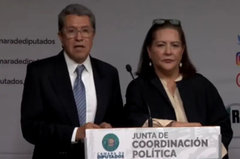 Monreal ve positivo aplazamiento de elección judicial