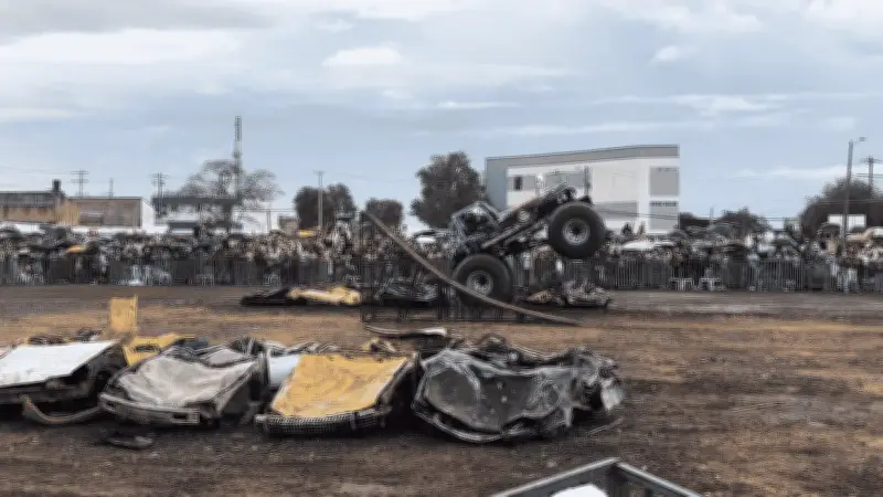 Monster truck pierde control en Colombia: 3 muertos y 38 heridos