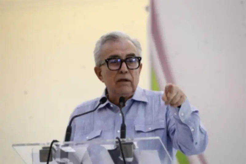 Moody's baja calificación de Sinaloa por caso Rocha