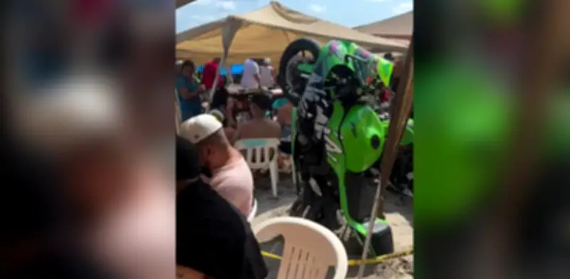 Motociclistas llegan al Acamoto 2026 pese a falta de permiso