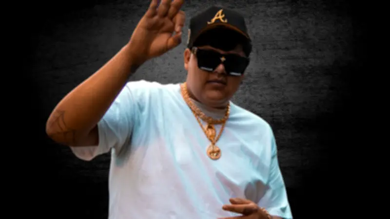 Muere reguetonero Degezeta a los 22 años tras ataque en Culiacán