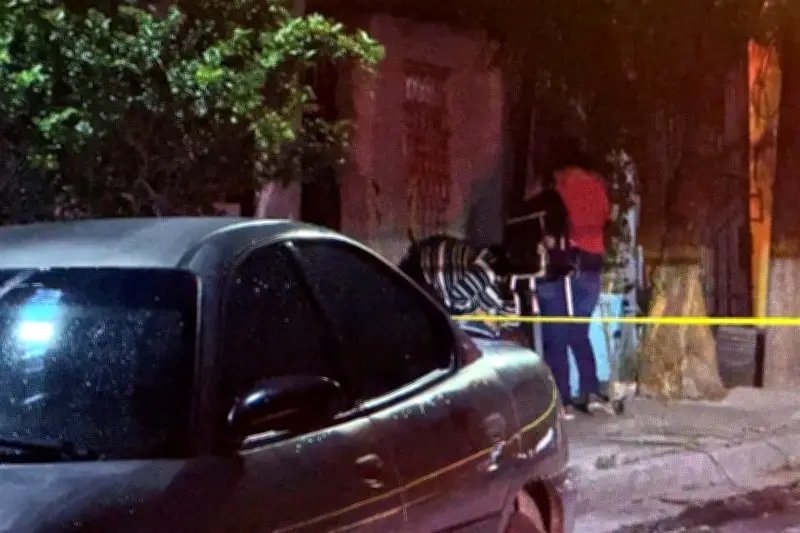Mujer asesina a su esposo tras acalorada discusión en casa
