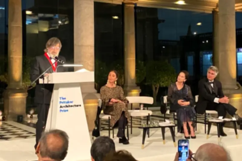 México honra a arquitecto Pritzker inefable con legado único