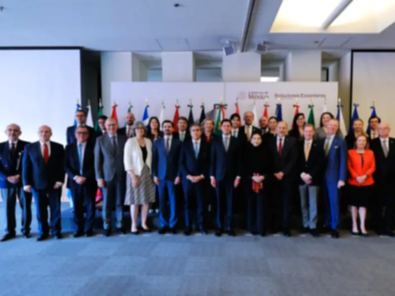 México y UE avanzan hacia acuerdo global modernizado en cumbre