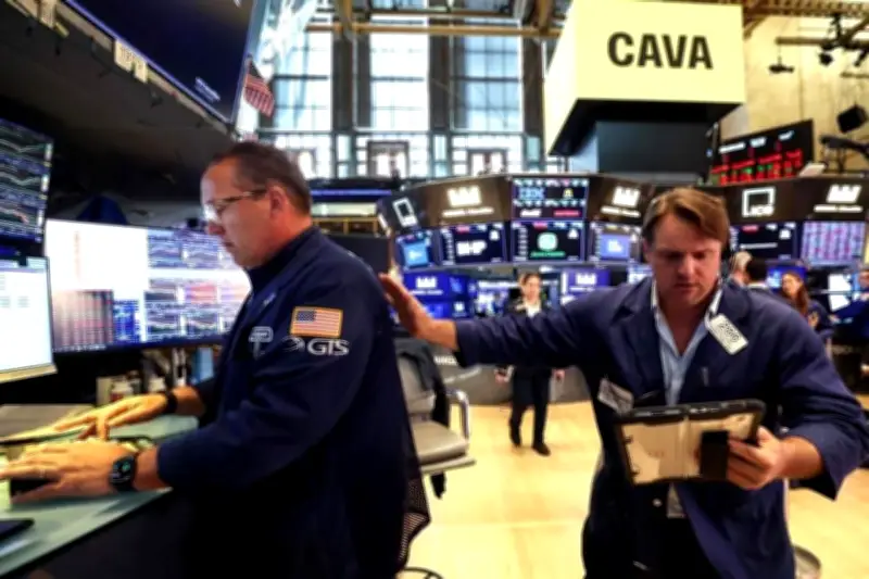 Nasdaq y S&P 500 acumulan tercera jornada consecutiva de pérdidas