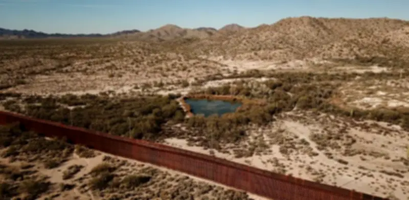Nuevo muro en Arizona-Sonora amenaza oasis sagrado y vida silvestre