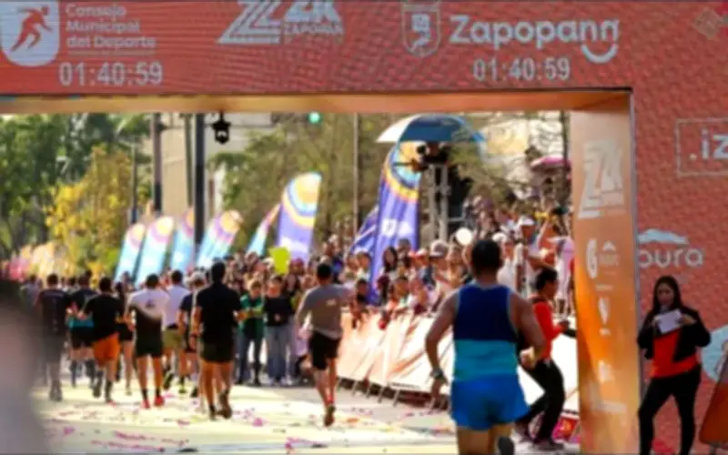 Ocho mil corredores en el Medio Maratón de Zapopan 2026