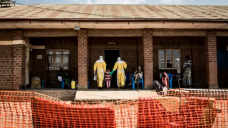 OMS declara emergencia internacional por rara cepa de ébola en Congo y Uganda