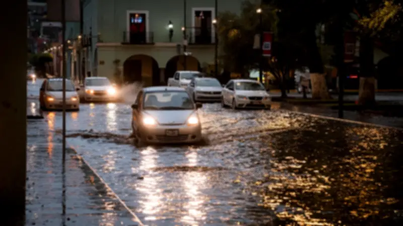 Onda tropical 1 azota México: lluvias fuertes en 20 estados