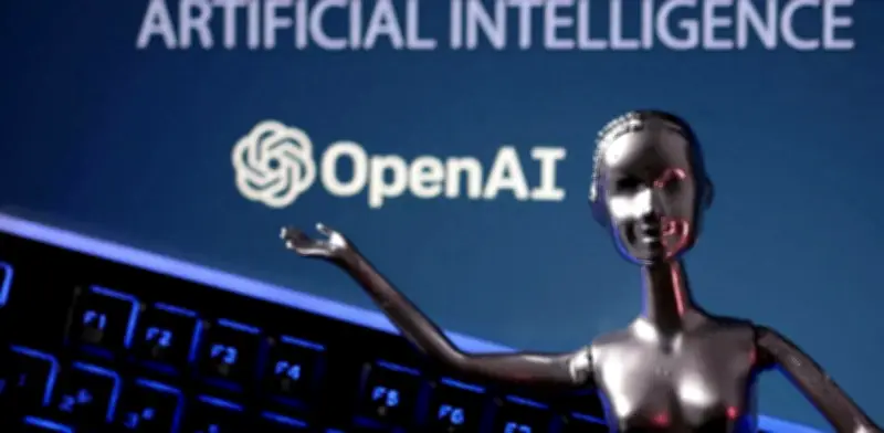 OpenAI acelera desarrollo de teléfono sin apps con IA para 2027