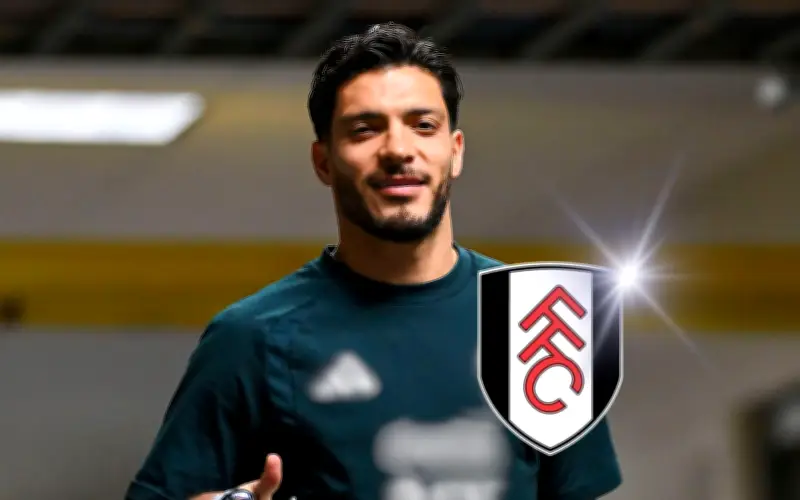 Ovacionan a Raúl Jiménez en Premier League, Fulham cerca del adiós