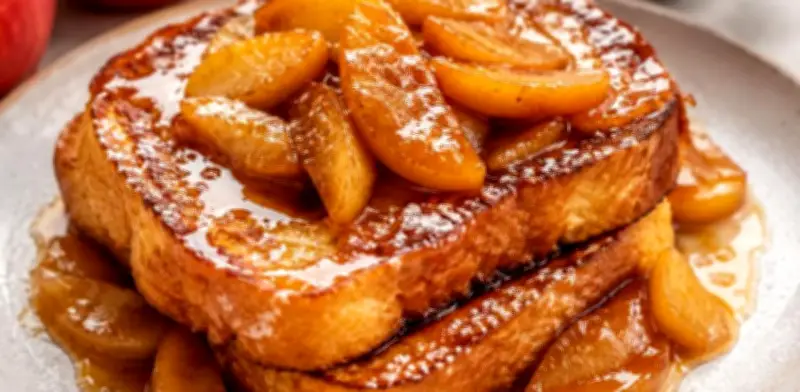 Pan francés con manzana caramelizada: desayuno con sabor a pay
