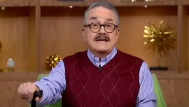 Pedrito Sola actualiza su salud tras caída: "me cosieron, no pasó a mayores"