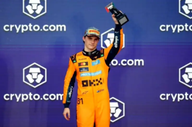 Piastri sería la opción si Verstappen sale de Red Bull