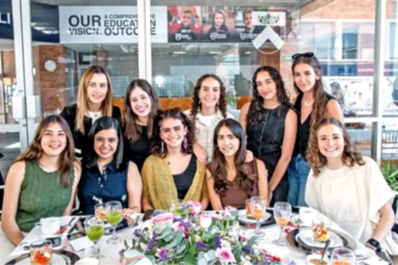 PrepaUP de la Universidad Panamericana: Por Siempre