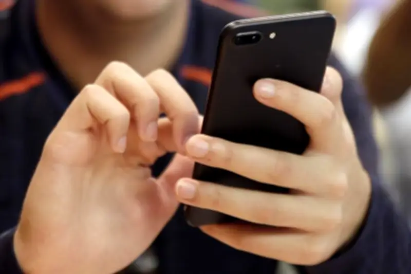 Presumen alza en registro de líneas de telefonía móvil