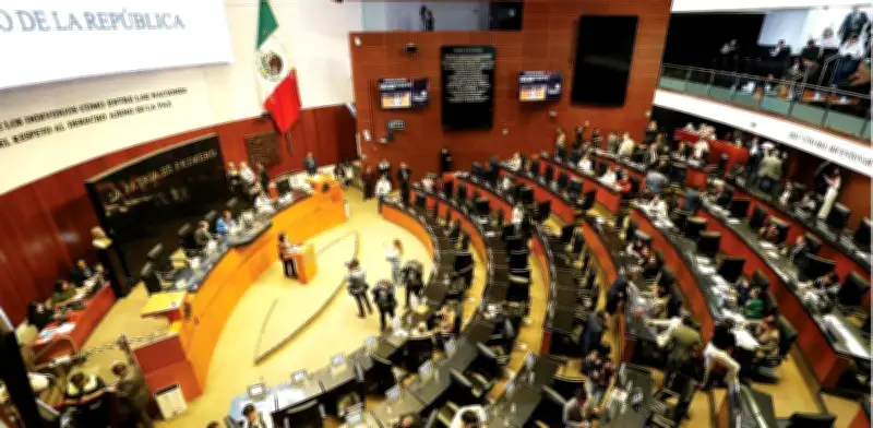 PRIAN supera a 4T en top 10 de senadores con más iniciativas