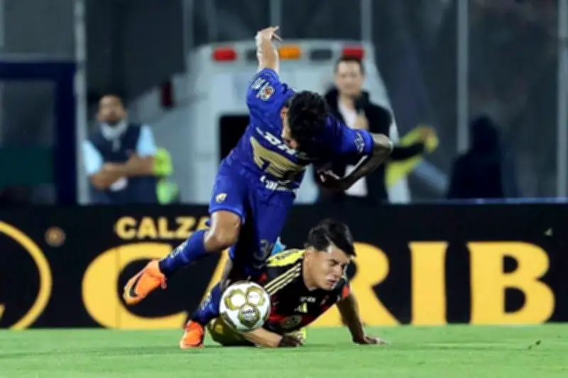 Pumas sufre pero vence al América en vibrante clásico