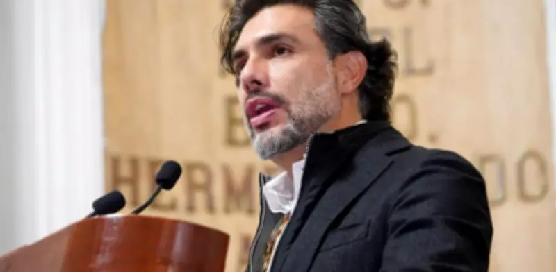 PVEM propone incluir bienestar animal en educación básica de CDMX