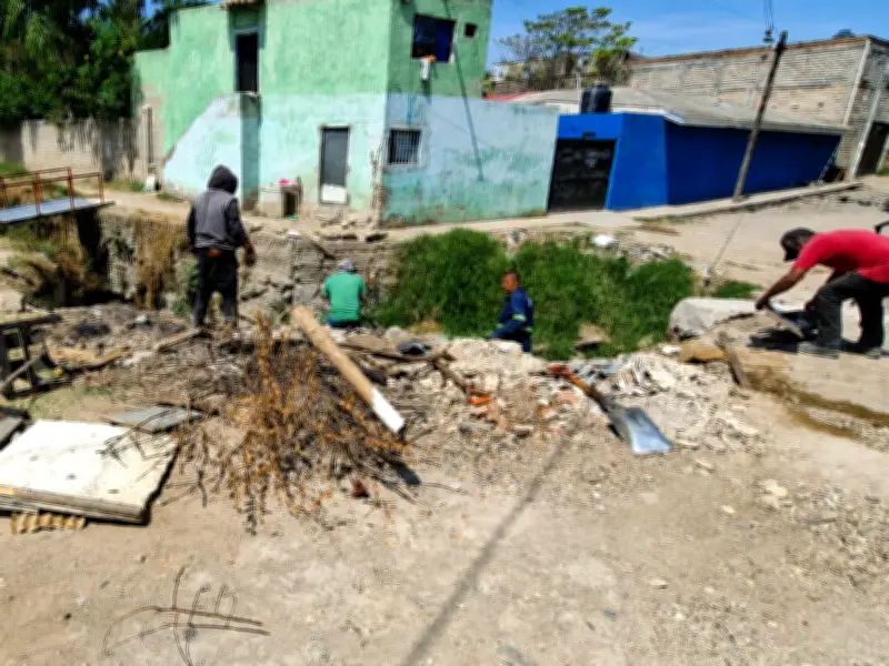 Rehabilitan Canal de Tizapán en Tlaquepaque contra inundaciones