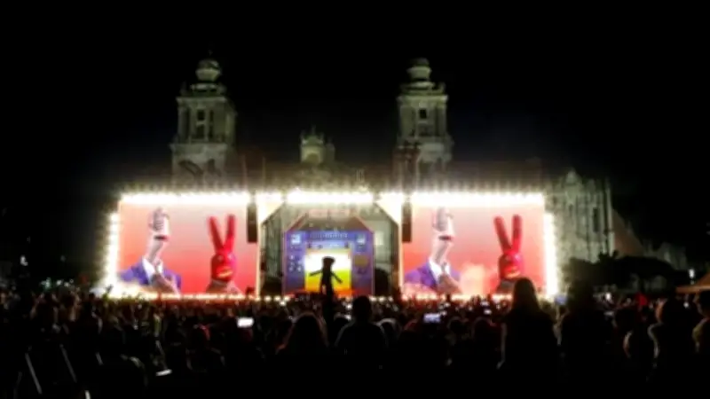 Reúne 31 Minutos a 230 mil personas en el Zócalo de CDMX