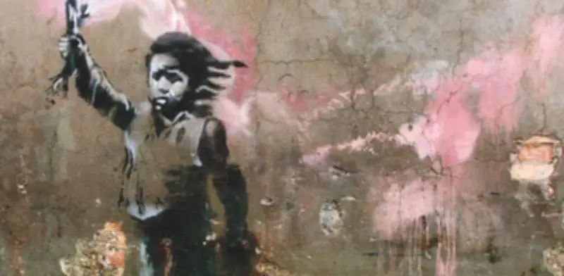 Restauran mural de Banksy sobre crisis migratoria en Venecia