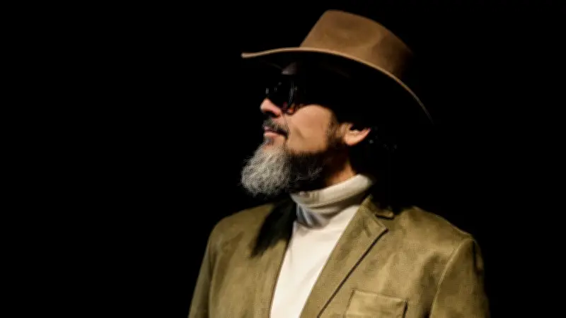 Reyli Barba revive sus clásicos con mariachi en su álbum "A caballo"